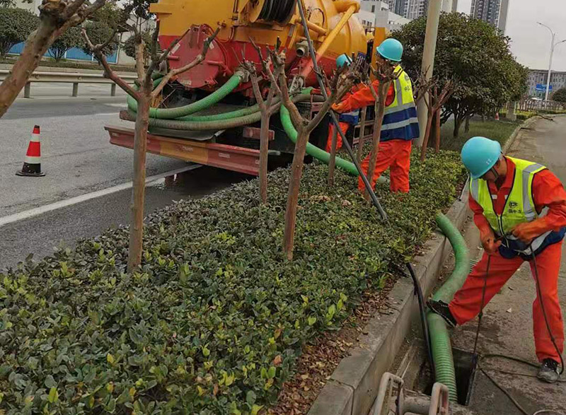 水磨沟市政管道清淤